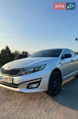 Седан Kia K5 2014 в 