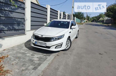 Седан Kia K5 2014 в Тальному