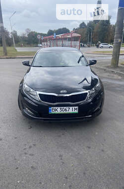 Седан Kia K5 2012 в Луцьку