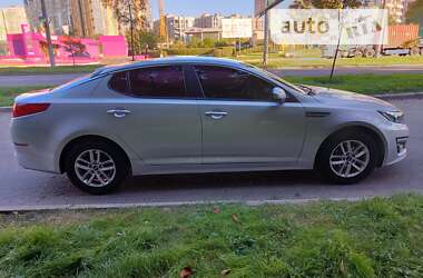 Седан Kia K5 2014 в Одесі