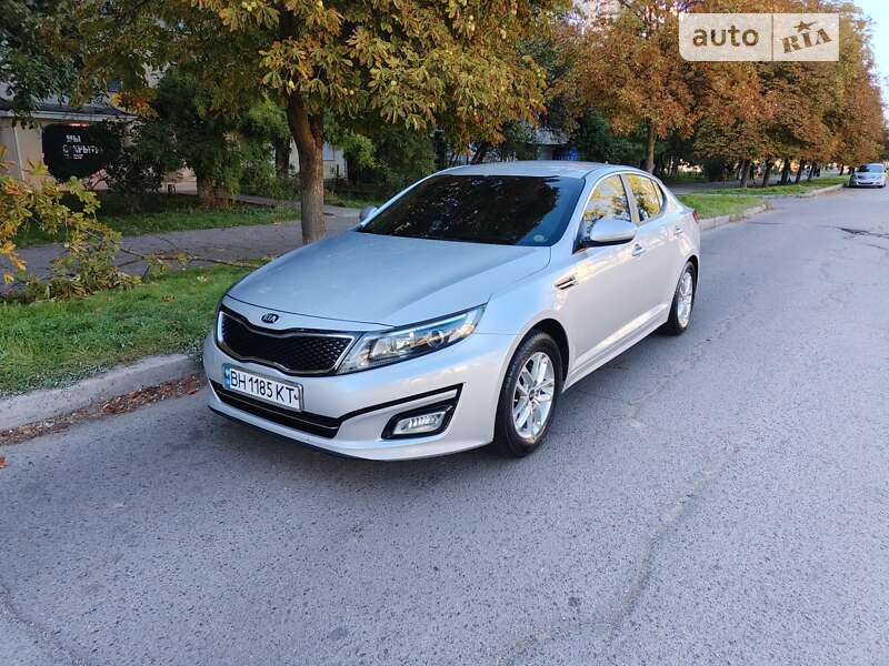 Седан Kia K5 2014 в Одесі