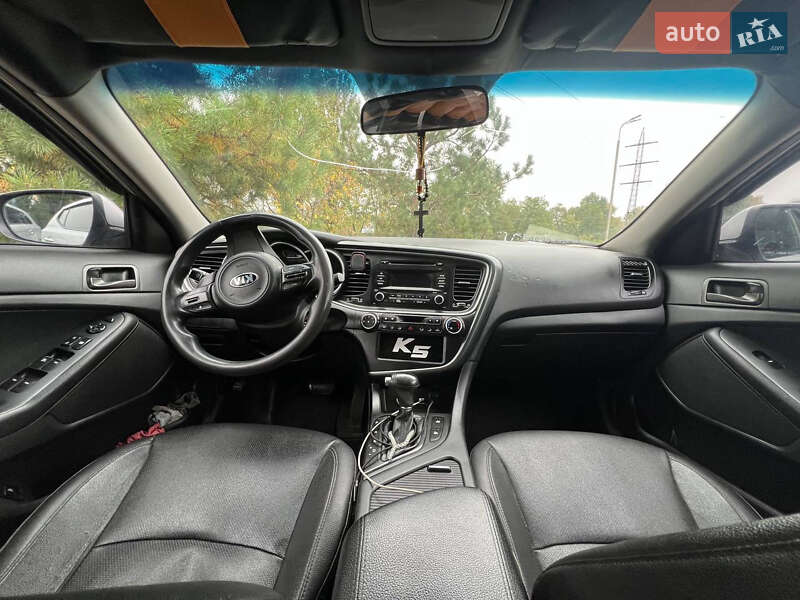 Седан Kia K5 2014 в Києві