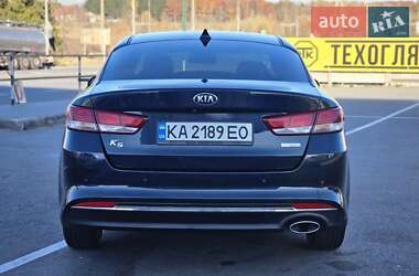 Седан Kia K5 2017 в Тернополе