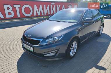 Седан Kia K5 2012 в Киеве