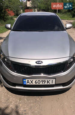 Седан Kia K5 2013 в Харкові