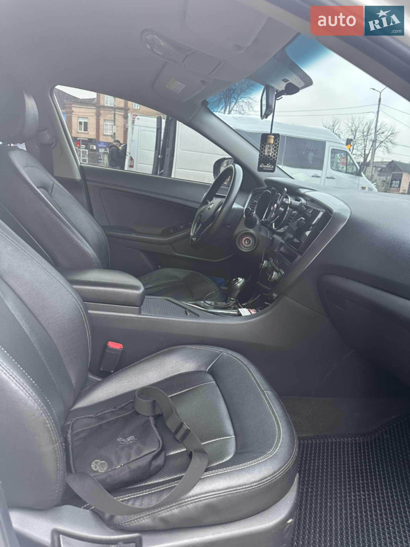 2011 Kia K5 - мініатюра 14