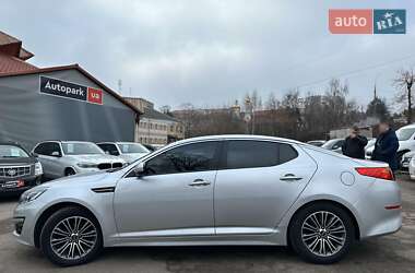 Седан Kia K5 2014 в Виннице