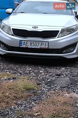 Седан Kia K5 2013 в 