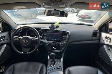 Седан Kia K5 2015 в Киеве