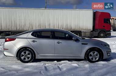 Седан Kia K5 2014 в 