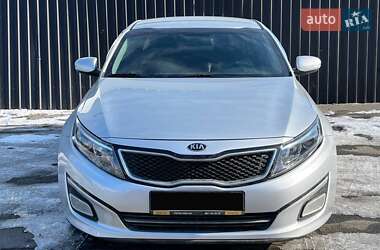 Седан Kia K5 2014 в Киеве