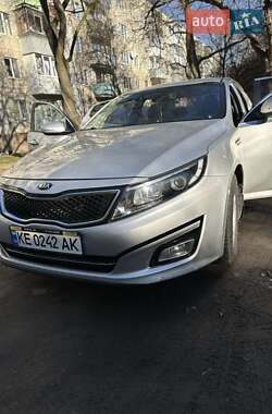Седан Kia K5 2014 в 