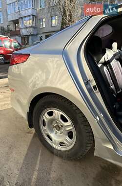 Седан Kia K5 2014 в 