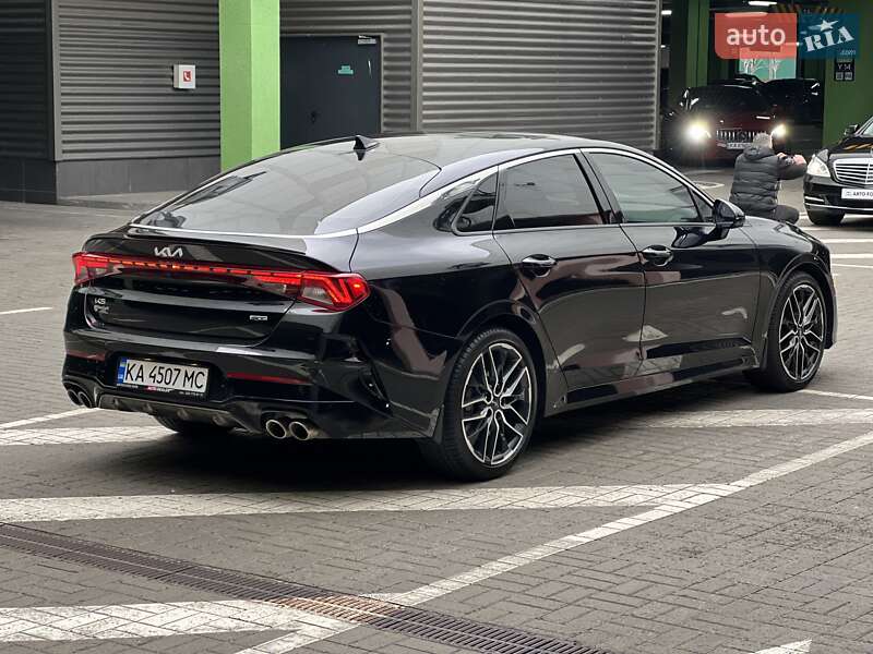 Седан Kia K5 2023 в Киеве