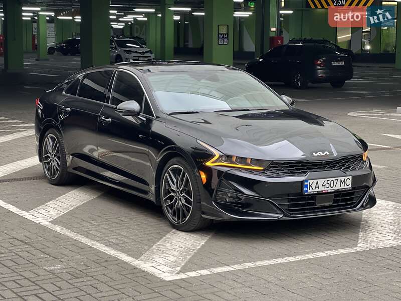 Седан Kia K5 2023 в Киеве