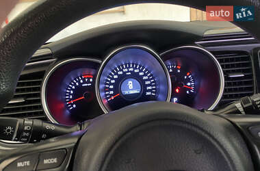 Седан Kia K5 2014 в 