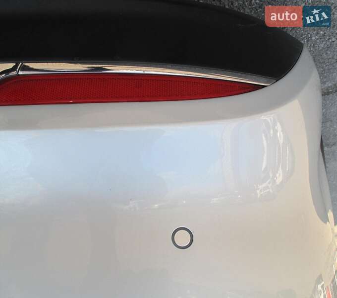 Седан Kia K5 2017 в Киеве