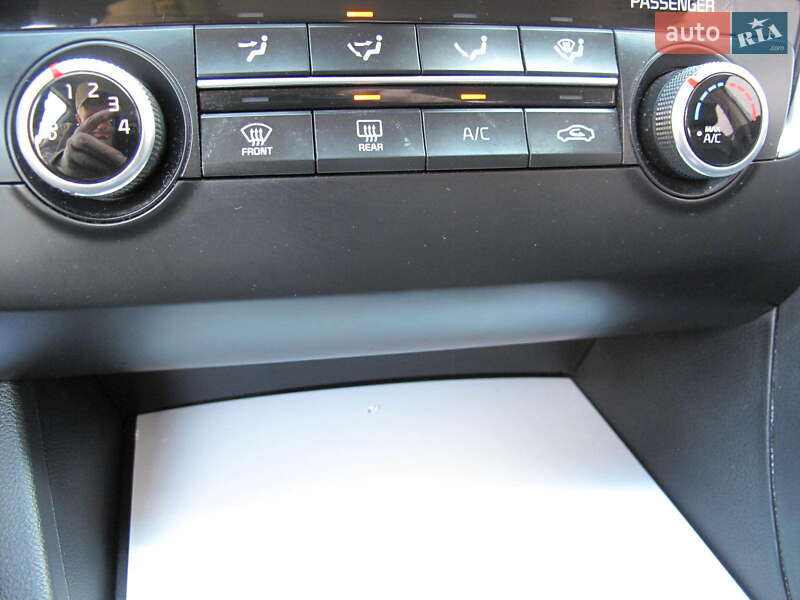 Седан Kia K5 2017 в Киеве фото 63 Седан Kia K5 2017 в Киеве