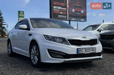 Седан Kia K5 2010 в 