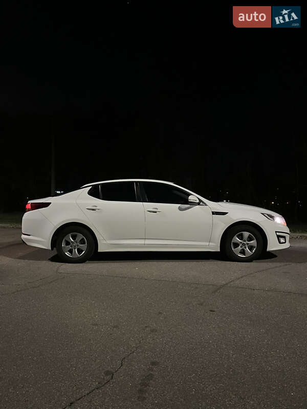 Седан Kia K5 2013 в Киеве фото 3 Седан Kia K5 2013 в Киеве