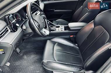 Седан Kia K5 2020 в 