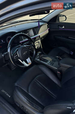 Седан Kia K5 2019 в 