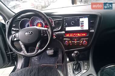 Седан Kia K5 2013 в Ивано-Франковске