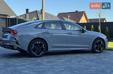 Седан Kia K5 2020 в 