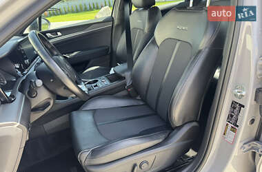 Седан Kia K5 2020 в 