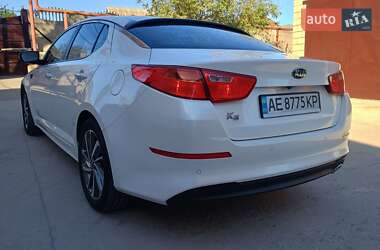 Седан Kia K5 2014 в 