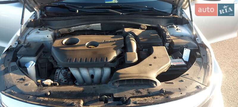 Седан Kia K5 2016 в Киеве фото 22 Седан Kia K5 2016 в Киеве