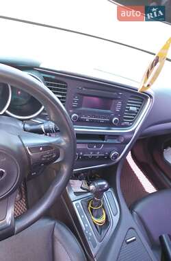 Седан Kia K5 2015 в 