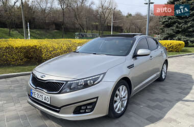 Седан Kia K5 2013 в 