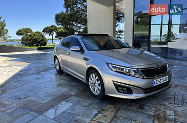 Седан Kia K5 2013 в 