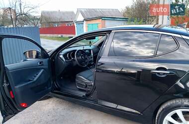 Седан Kia K5 2013 в 