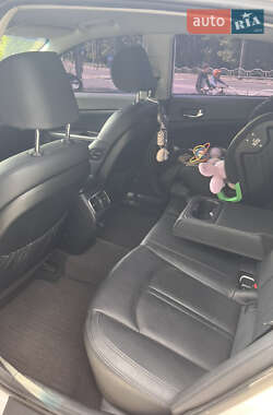 Седан Kia K5 2016 в 