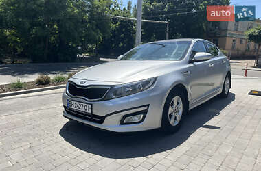 Седан Kia K5 2014 в Одесі