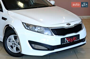 Седан Kia K5 2013 в 