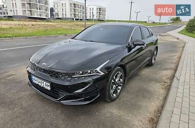 Седан Kia K5 2021 в 