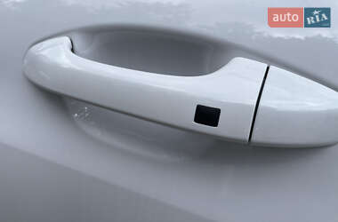 Седан Kia K5 2021 в 