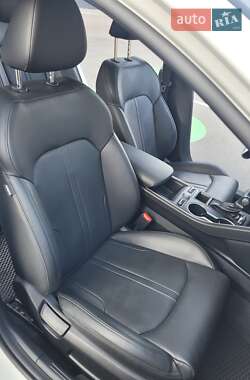 Седан Kia K5 2020 в 