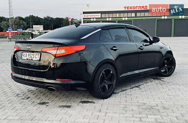 Седан Kia K5 2010 в 