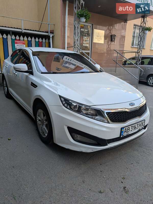 Kia K5 2011