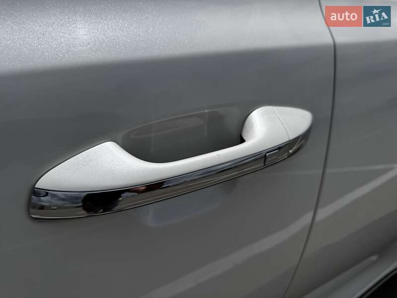 Седан Kia K5 2015 в Одесі