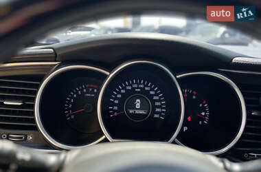 Седан Kia K5 2014 в 