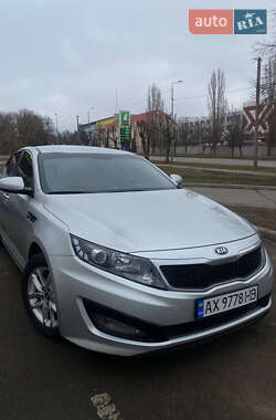 Седан Kia K5 2013 в Харкові