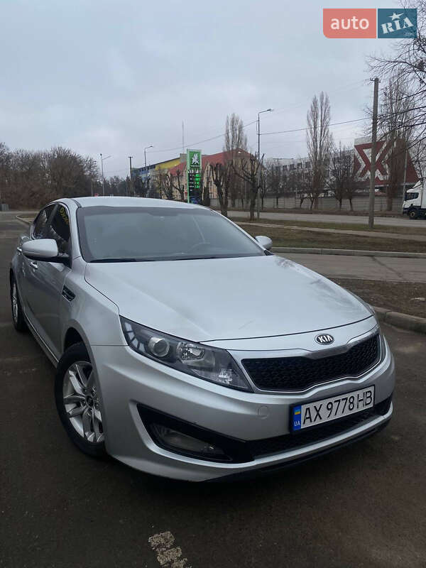 Kia K5 2013