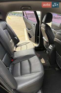 Седан Kia K5 2014 в 