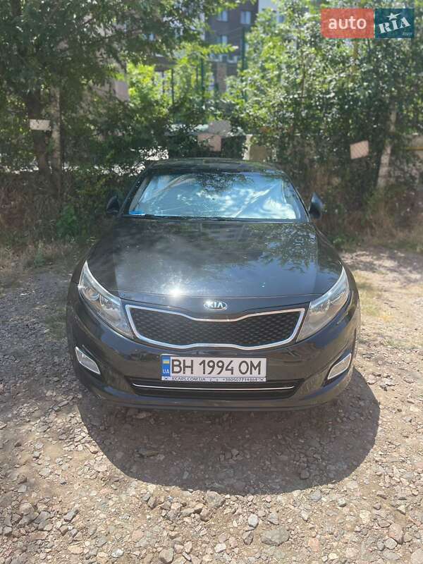 Седан Kia K5 2014 в 