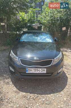 Седан Kia K5 2014 в 
